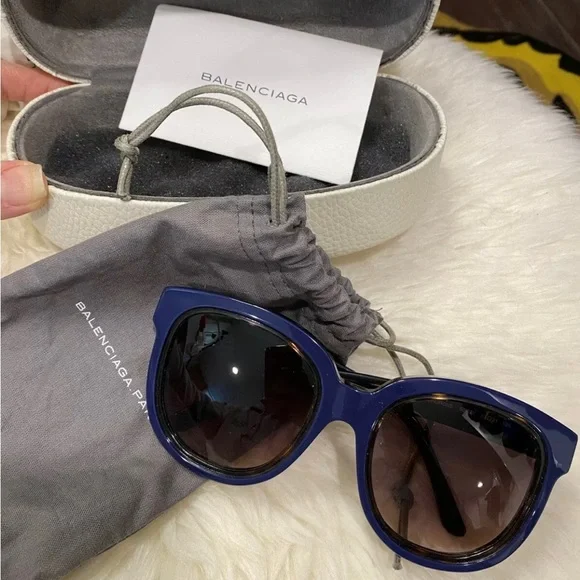 Balenciaga | Accessories | Balenciaga Sunglasses Msrp 45  display picture 2